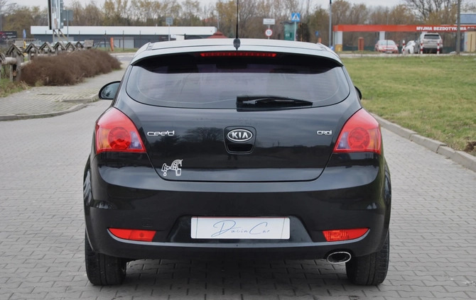 Kia Pro_cee'd cena 12900 przebieg: 213000, rok produkcji 2008 z Chojnice małe 172
